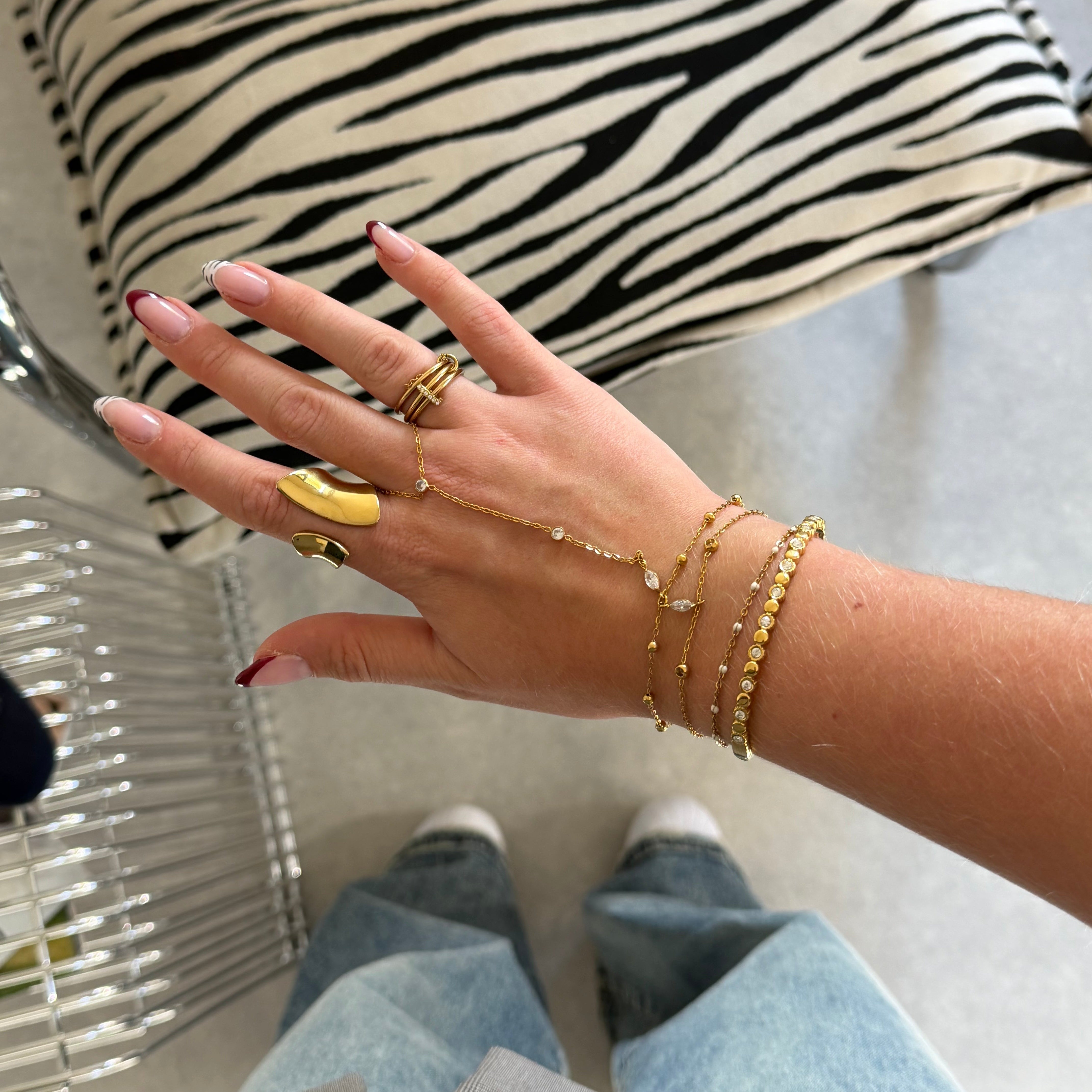 Noémi Handchain