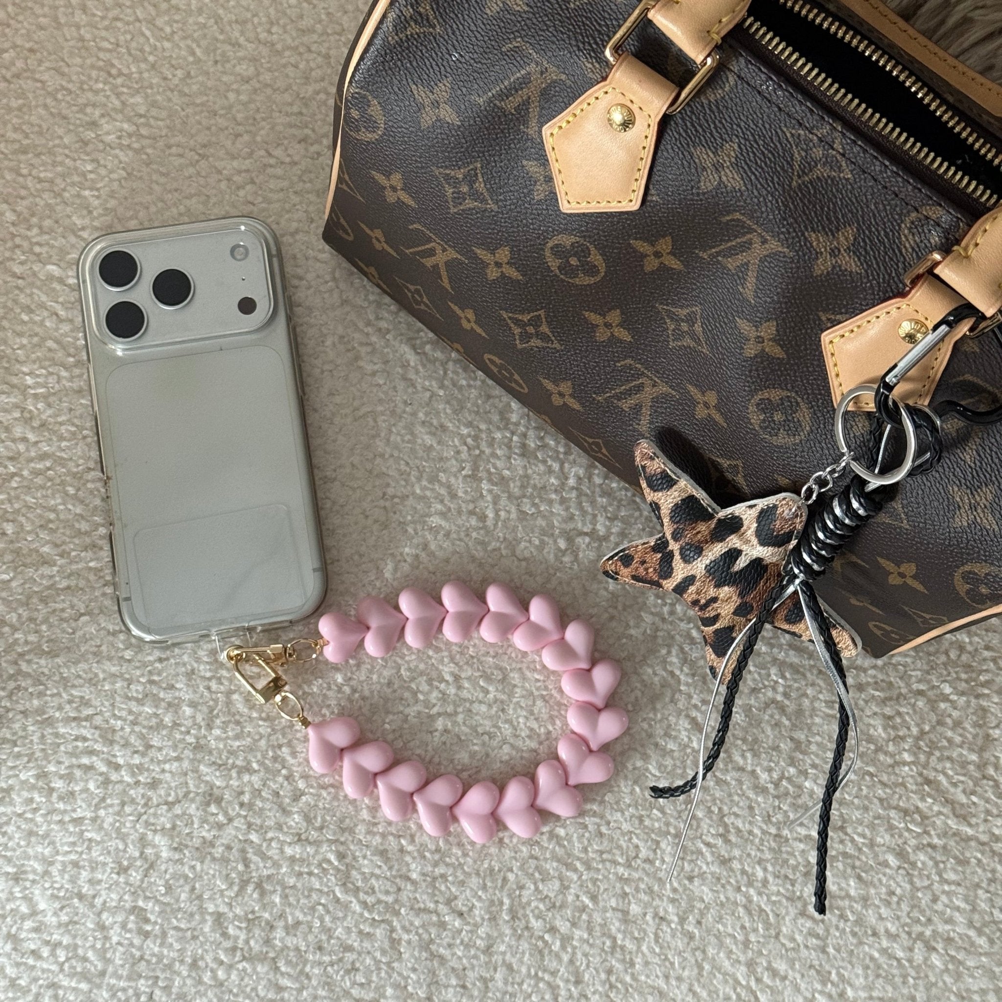 Hearts Phone Cord - Lunéah