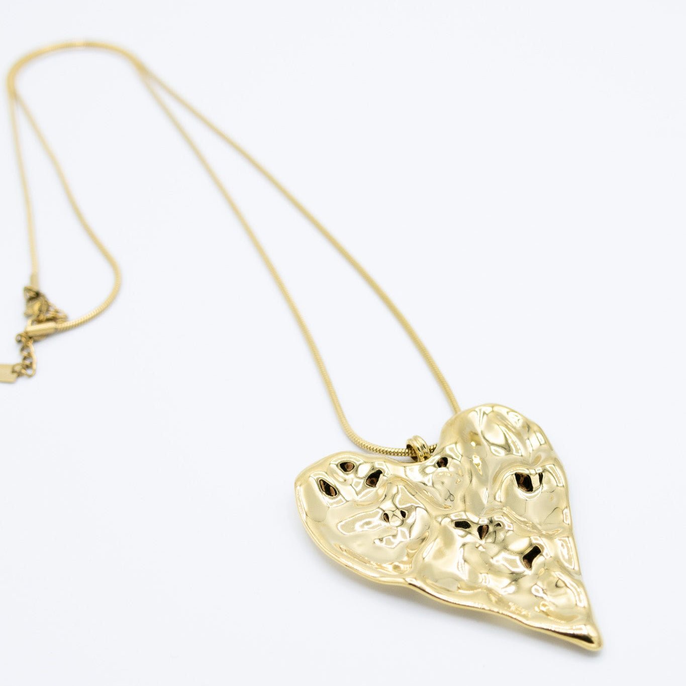Golden Heart Necklace Long - Lunéah