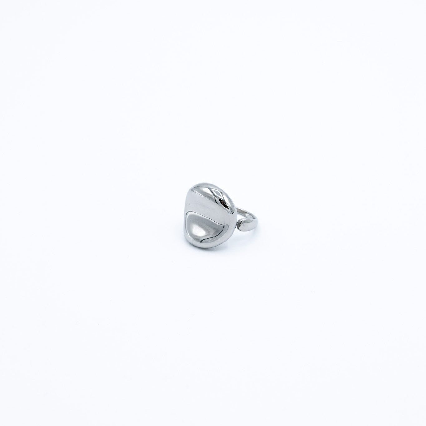 Rounded Statement Ring - Lunéah
