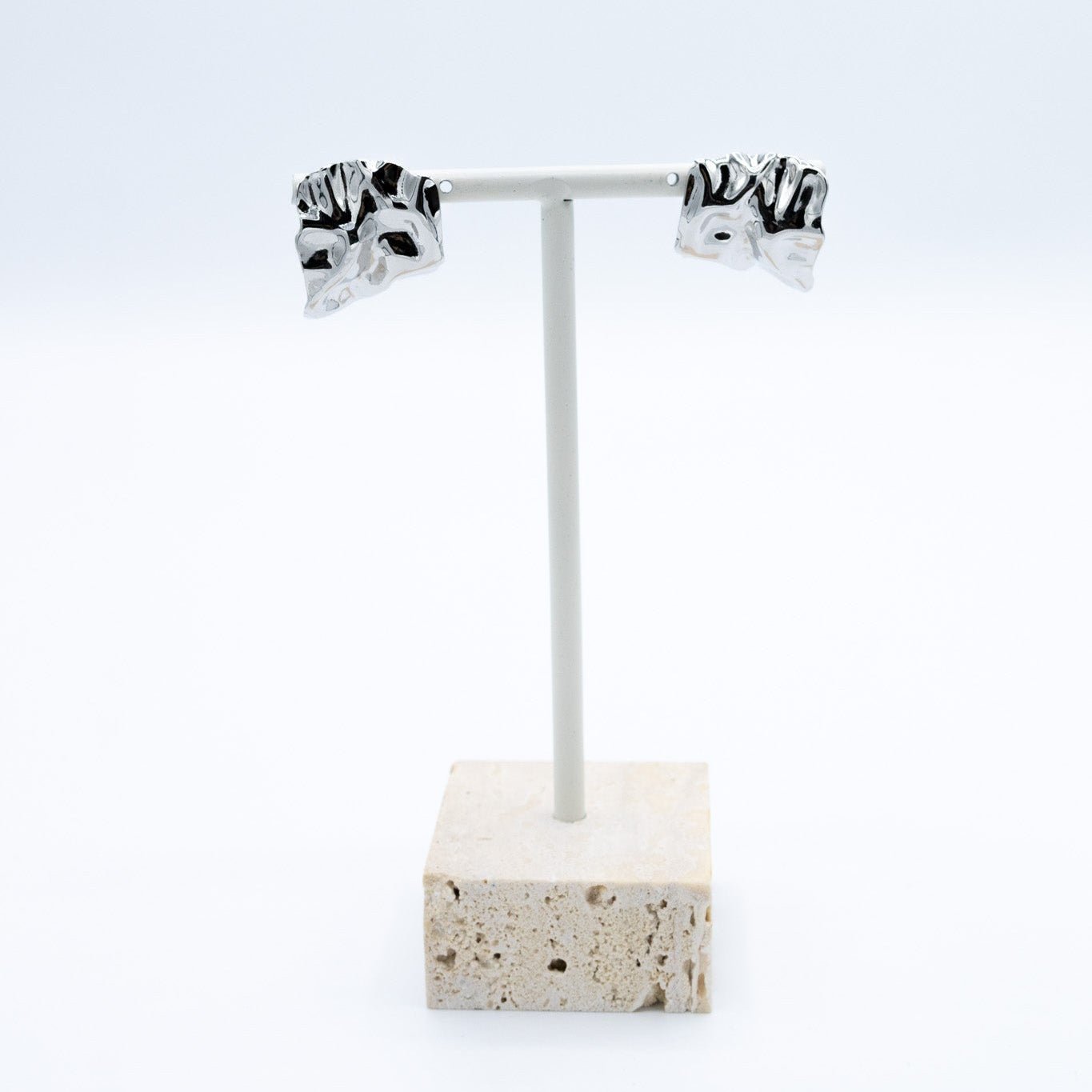 Molten Studs Earrings - Lunéah