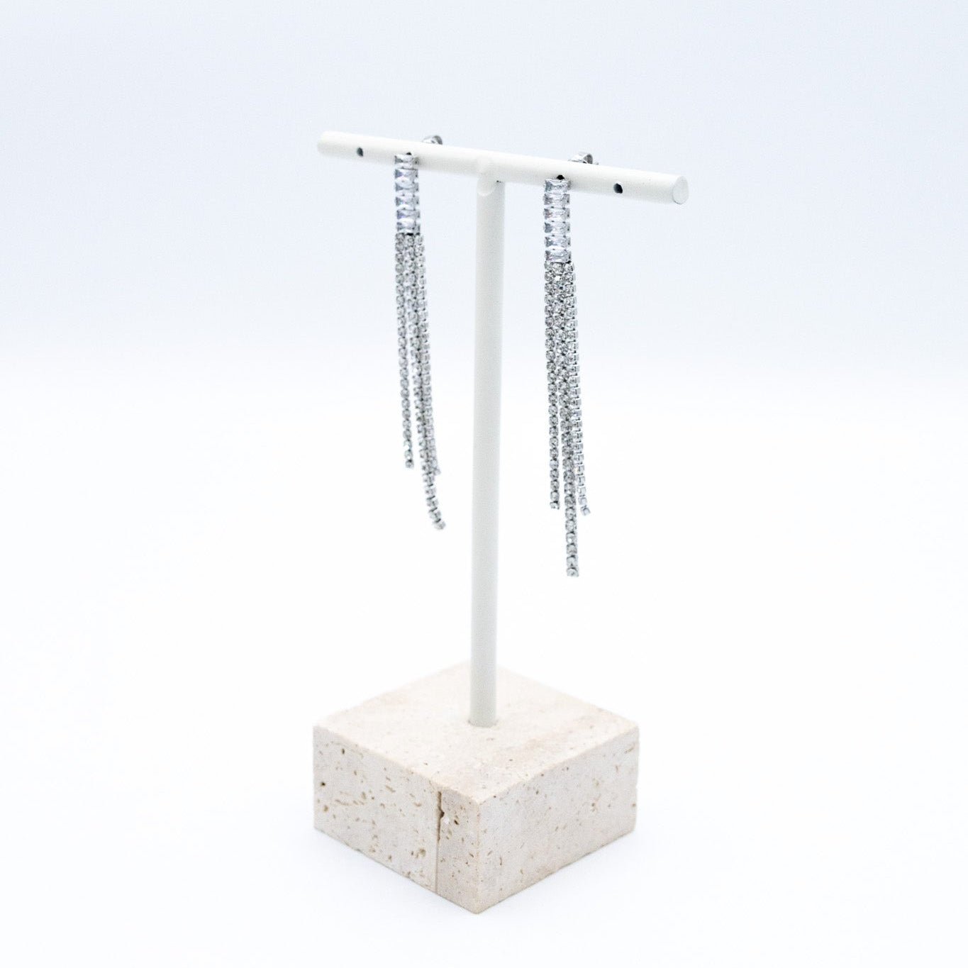 Crystal Drop Earrings - Lunéah